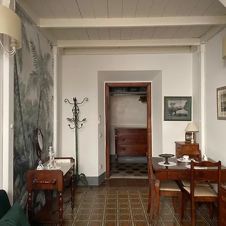 Palazzo Bracciolini Nel Cuore Della Citta Affittacamere *