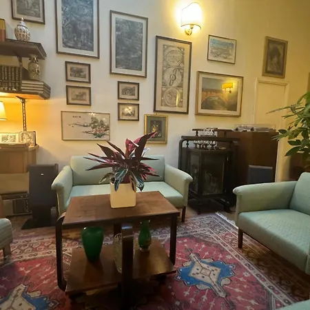 Affittacamere Palazzo Bracciolini Nel Cuore Della Citta Pistoia